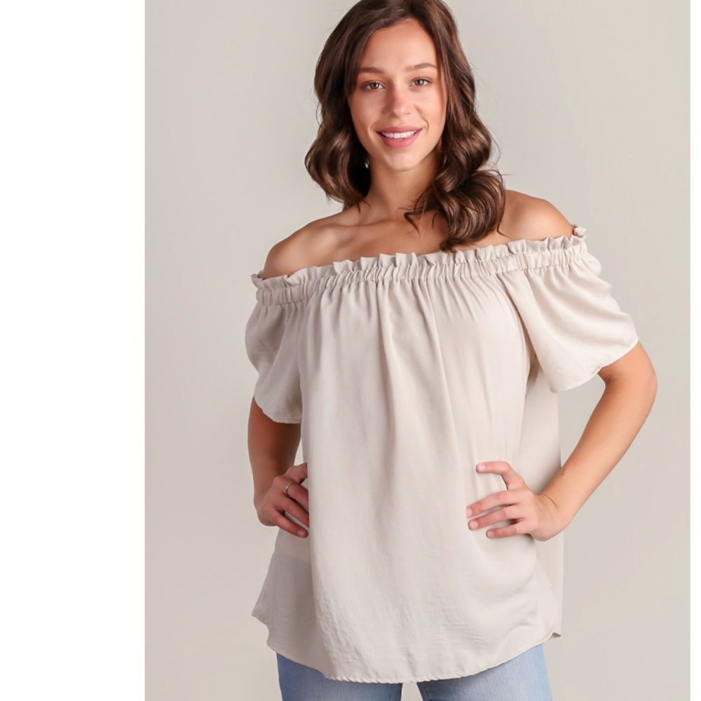 🆕Off the shoulder top